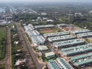 Bán gấp 700m2( 25x28)full thổ cư sổ riêng. gần khu công nghiệp suối tre, kcn long khánh, đồng nai