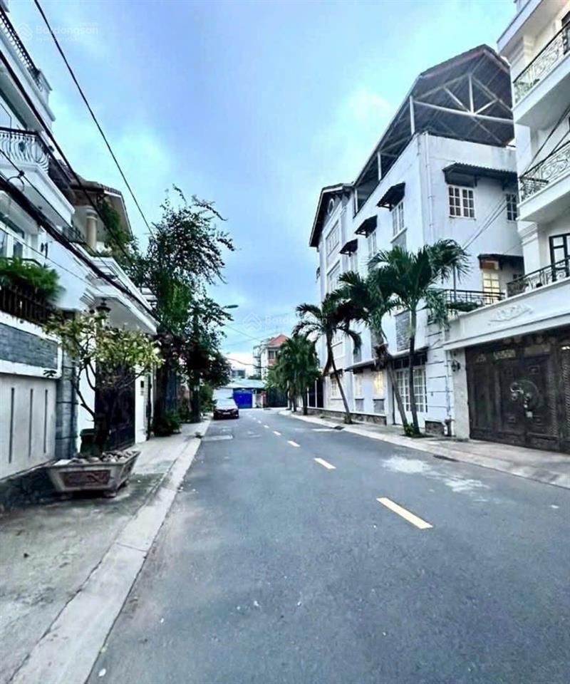 Bán nhà khu vip vila dương quảng hàm gò vấp đường 10m có lề 128m2 ngang 6 m thoáng đẹp.