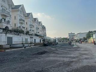 Bán nhà mặt tiền gần khu cityland,siêu thị emart, cho thuê 60tr/th, 50m ra mt dương quảng hàm 19 tỷ