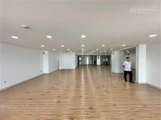 Cho thuê văn phòng đường phan xích long, phú nhuận. dt 145m2  280m2