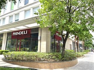 Cho thuê shophouse khối đế chung cư orchard parkview... căn góc 252m2 // 163tr