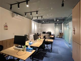 Cho thuê vp quận 3  150m2 full nội thất 40 nhân sự