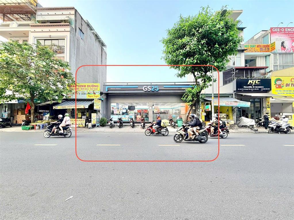 Duy nhất  bán mặt tiền đường tân hương (dt 12x20m) hđt 75 triệu. giá chỉ 45 tỷ