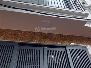 Gia đình cần bán nhà gần đại học công nghiệp ,