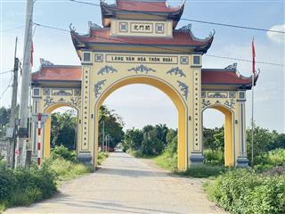 Trục chính kinh doanh  gần bìa làng, chợ, hồ điều hoà  cách đường ql23b 300m