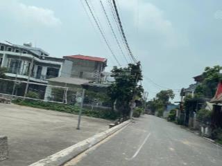 Siêu phẩm 2 mặt thoáng  có thể xây 2 nhà cho 2 ae về ở  giá chỉ nhỉnh 5xtr/m  oto 7 chỗ vào đất