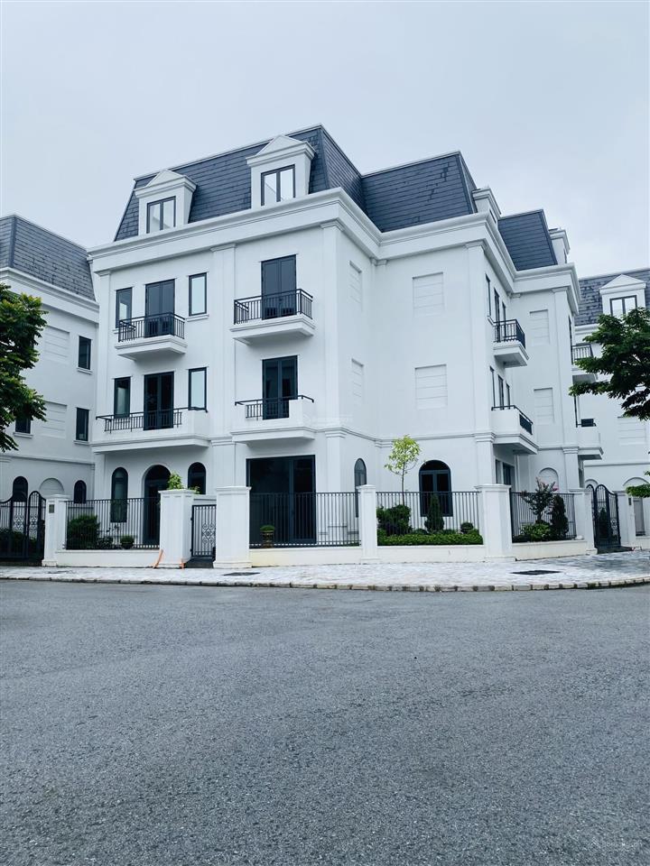 Cần bán gấp biệt thự solasta mansion 170m hướng đông nam giá cực rẻ