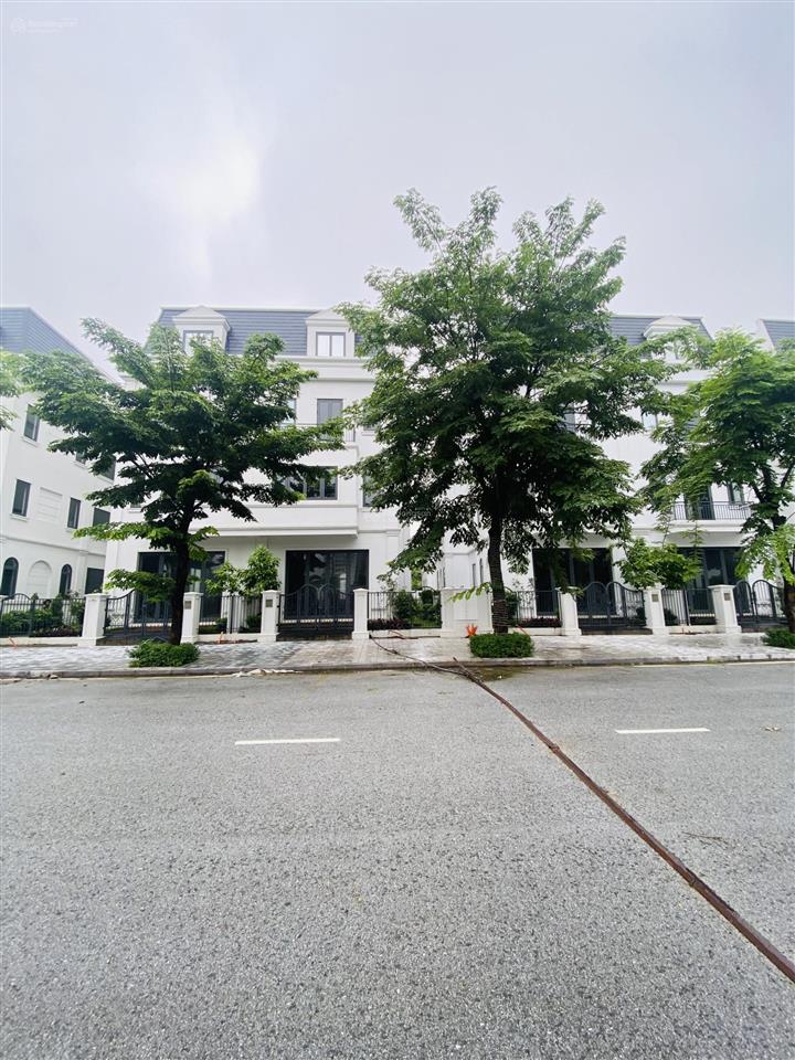 Cần bán gấp biệt thự solasta mansion 170m hướng đông nam giá cực rẻ