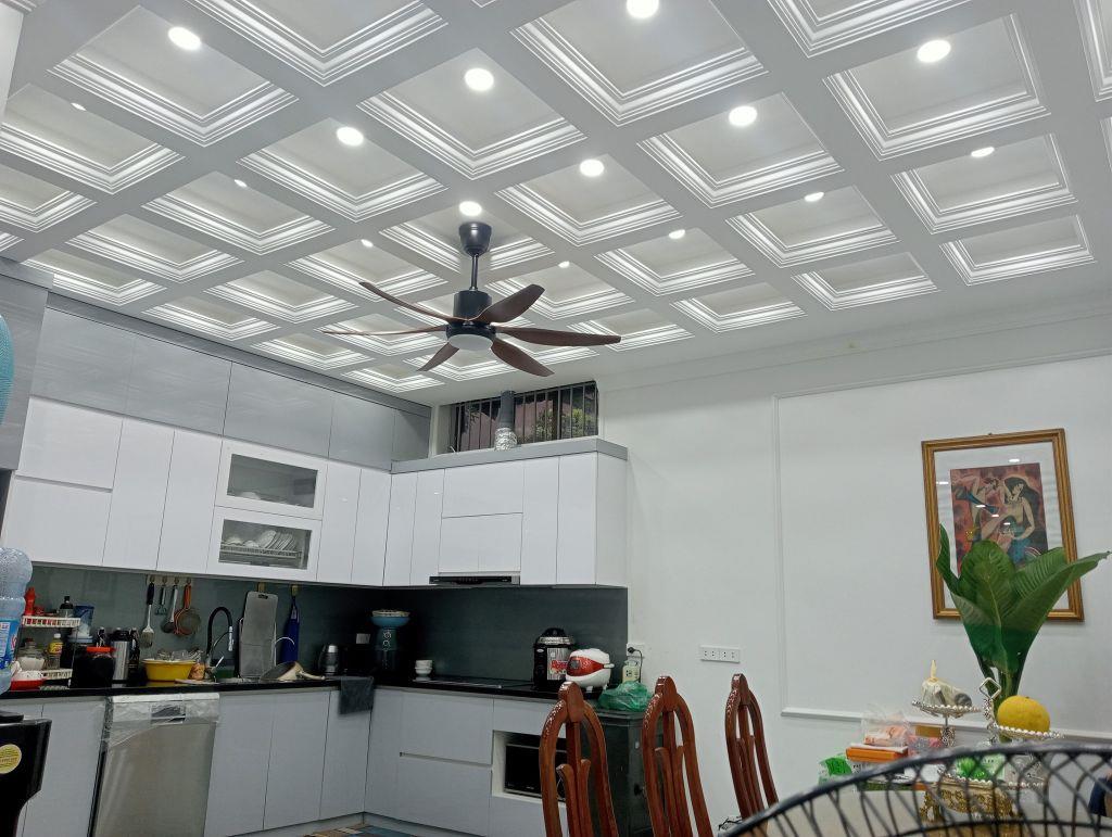 (BT SÂN VƯỜN) Bán Nhà Ngõ 52 Quan Nhân 175m X3T MT 10m Oto đỗ ở Sướng 33.5 Tỷ KD VP Thanh Xuân