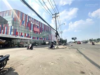 Bán nhà ngay công viên nguyễn sỹ sách gần 70 m² 4 tầng 8 tỷ hẻm xe tải thông 10 m