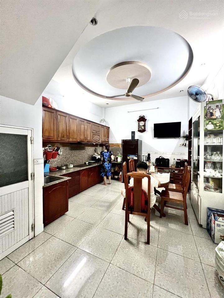 Bán nhà hẻm 124 phan huy ích 62 m2 3 tầng 5.4 tỷ hẻm ô tô