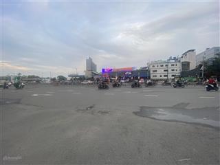 Bán nhà ngay công viên t6 khu phân lô víp tây thạnh 3 tầng ở ngay.