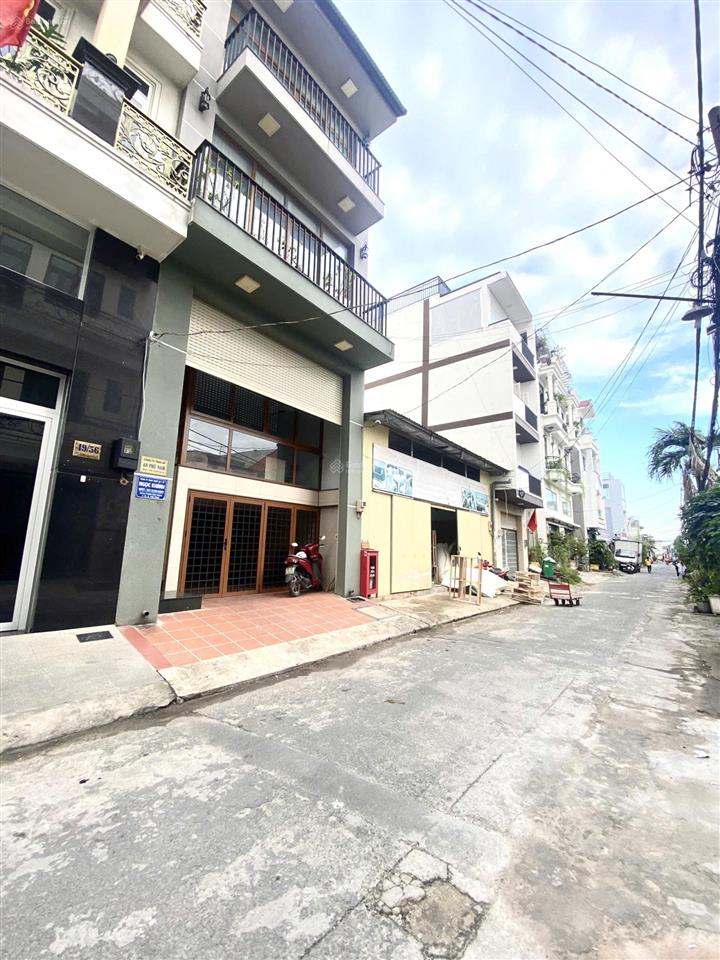 Bán nhà cạnh big c trường chinh, 68 m2 3 pn 6.5 tỷ đường 8 m hẻm kinh doanh