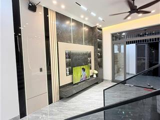 Bán nhà 3 tầng full nội thất góc 2 mặt tiền đường lương nhữ hộc đang có sẵn dòng tiền cho thuê