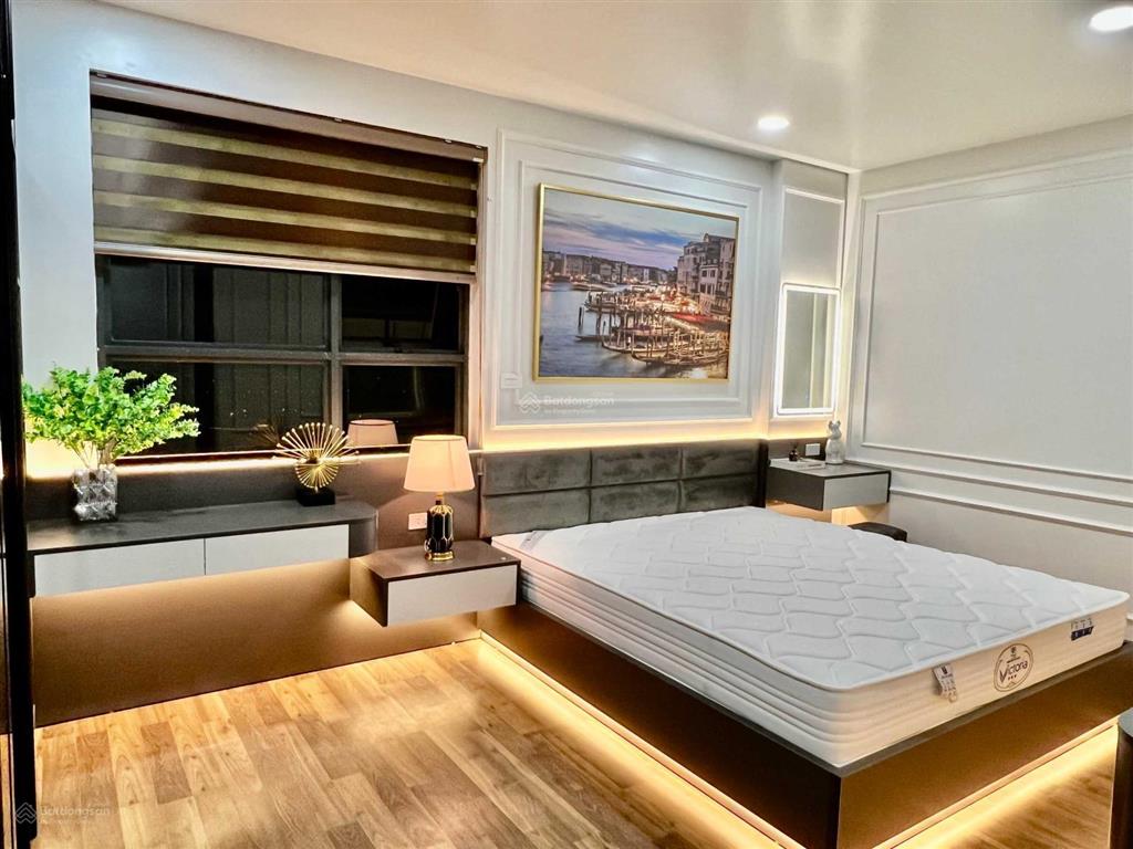 Tôi bán căn hộ 3 ngủ 75m2 trung hòa nhân chính, full nội thất, thiết kế 3 phòng ngủ 2 wc