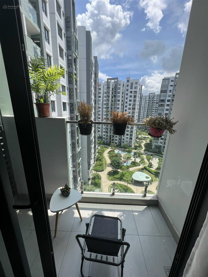 Bán ch đẹp tại emerald celadon city, 4,55 tỷ, 71m2, 2pn, 2wc, view đẹp