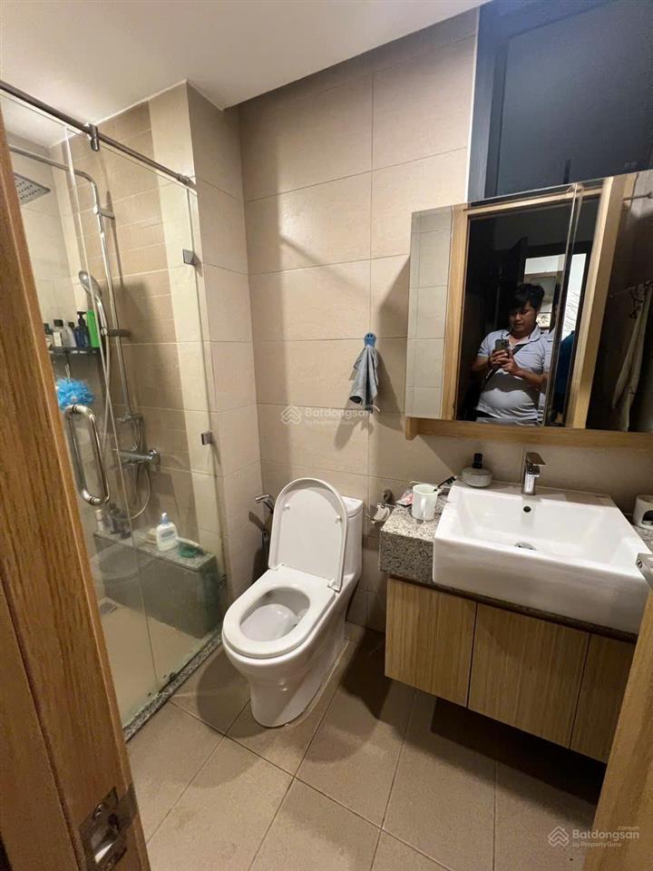 Chính chủ ký bán căn hộ emerald 1pn 1wc giá tốt tặng lại nội thất, ngay aeon mall tân phú