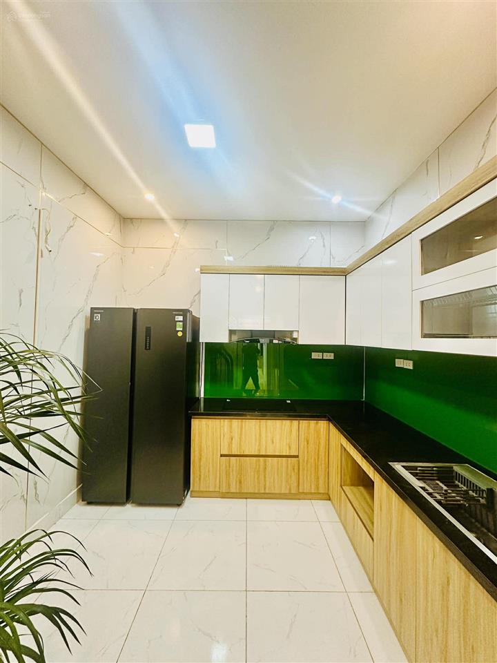 P. văn miếu, sổ đỏ 46m2, 8.3 tỷ, tặng full nội thất. xem ngay! 0972 174 ***