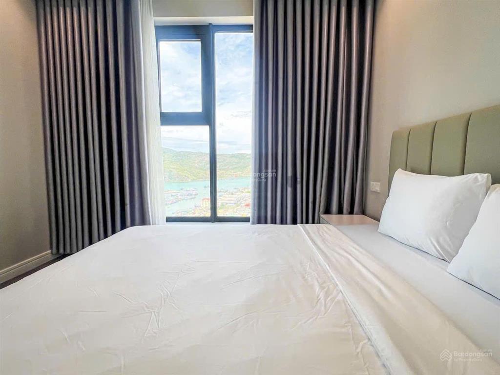 Cho thuê căn hộ cao cấp 2pn altara quy nhơn