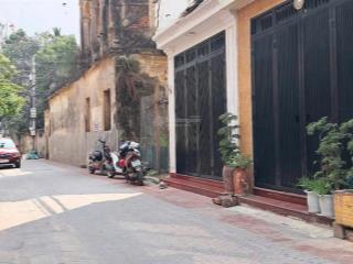 Đất đông ngạc, kẻ vẽ. mặt ngõ thông. gần phố, oto 7 chỗ vào nhà. phù hợp xây ở, văn phòng, chdv.