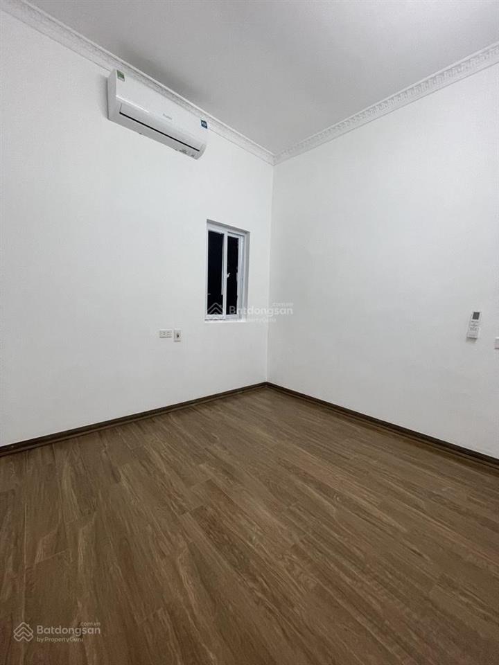 Bán nhà phố lĩnh nam hoàng mai, gần phố, ngõ thoáng, 24m2 x 2 tầng, 1.5 tỷ