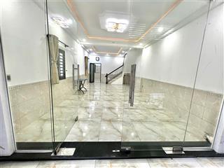 Nhà mới cửa kính trệt 1 lầu, dt 4.7x16m, góc hxh lê văn duyệt giáp q1, tiện ở và kd, vp, shop