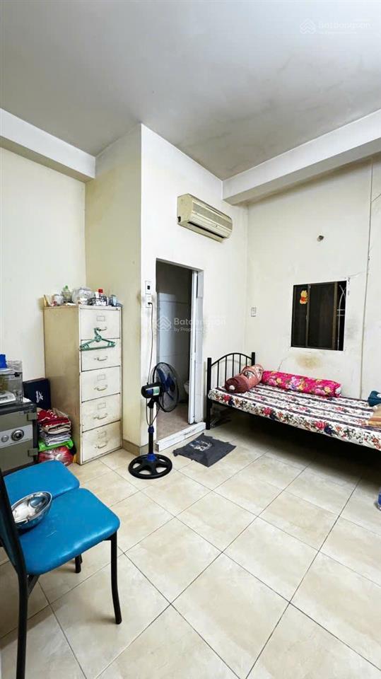 Mới  oto đổ cửa trần hưng đạo q1 thông nhiều hướng, nhà trệt 2 lầu, nở hậu tài lộc, giá tốt