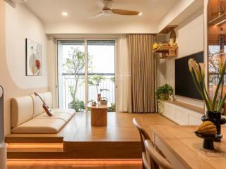 Bán căn góc 2 ngủ ! handiresco  31 lê văn lương, sổ đỏ, ban công đn giá 5,x tỷ có thương lượng