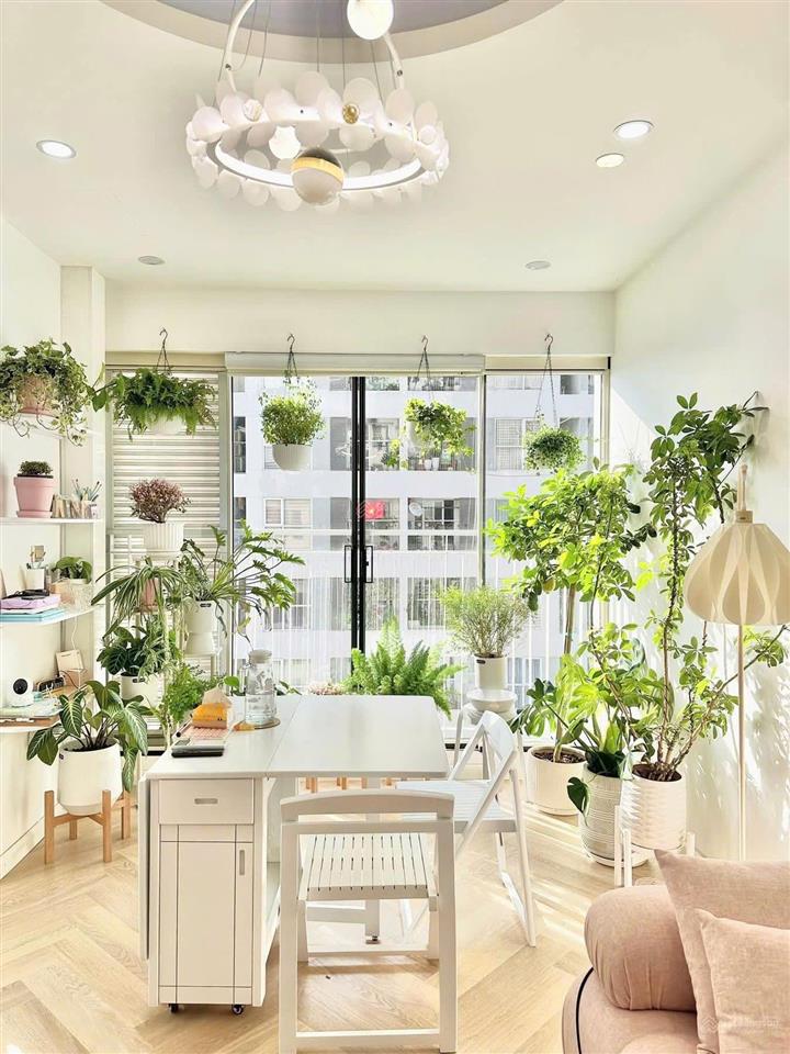 Bán căn 2 ngủ, chung cư 90 nguyễn tuân ( gần đại học khtn ), sẵn sổ, có slot ô tô, 6,8 tỉ