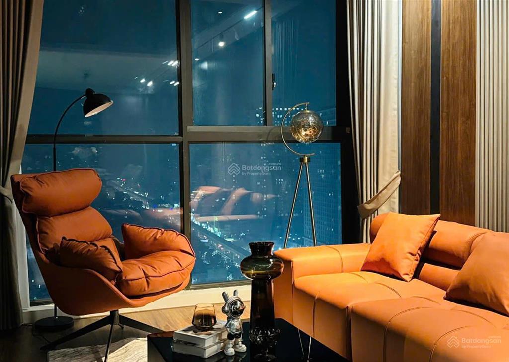 Bán căn góc 133m2 chung cư hh2 bắc hà  15 tố hữu, sẵn sổ, có nội thất, giá hơn 8 tỷ