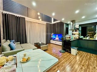 Phân lô nguyễn chí thanh, ngõ thông, ô tô vòng quanh, dân xây đẹp, gara, 45m*6t