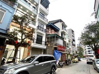 Ô tô vào nhà giải phóng, vỉa hè, kd, ngõ 6m, 72m*7t thang máy, gara, dt 700tr/năm