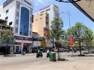 Siêu phẩm  bán nhà mt 486 hậu giang, q6, dt 9m x 20m, 180m2, hầm+6 tầnghđt 150 triệu  giá 45 tỷ