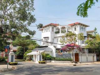 Qúa đẹp! biệt thự đẹp mt nguyễn văn hưởng, thảo điền 15 x 26m hầm 3 tầng, chỉ 71 tỷ tl