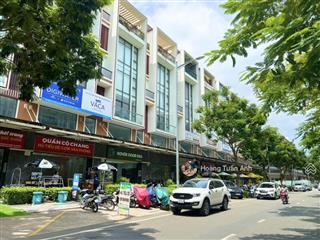 Ngộp! bán tòa nhà mt nguyễn thị nhung  vạn phúc city (7x20m) 7 tầng + tm, hđt 100tr/th, chỉ 39 tỷ