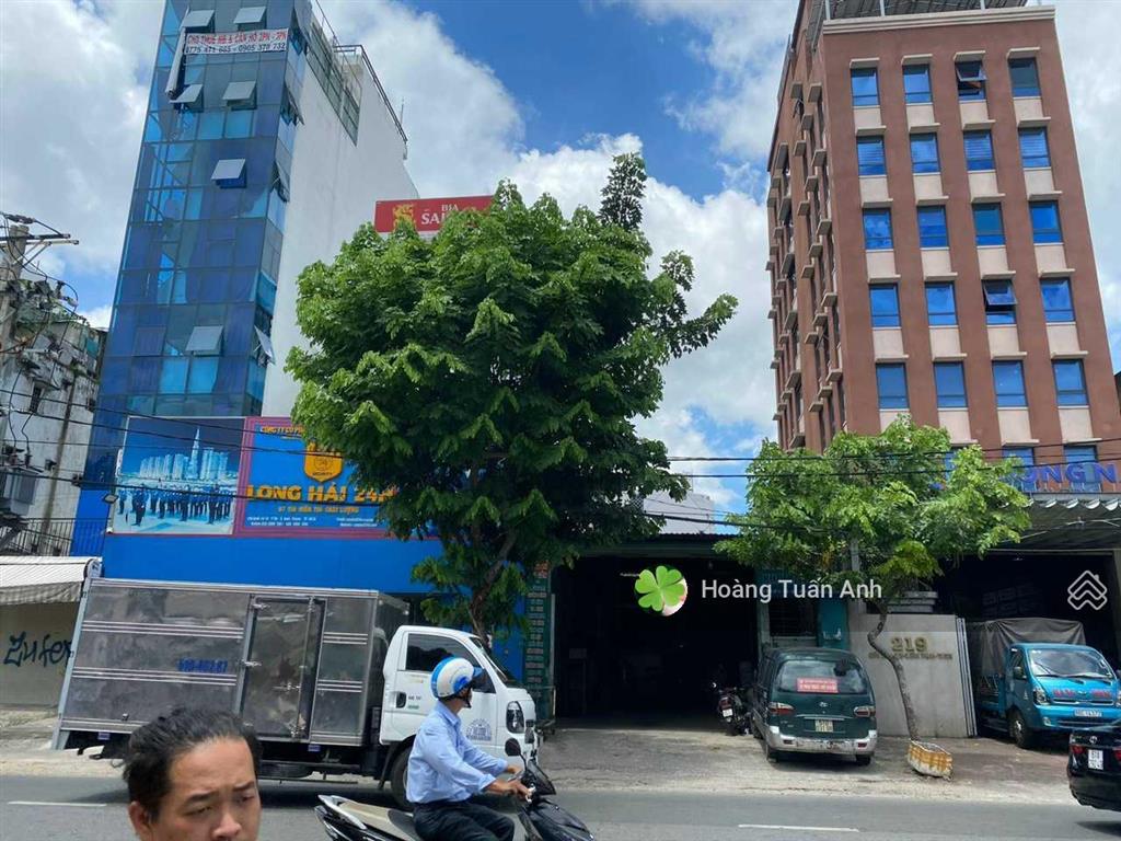 Hàng hiếm! bán tòa chdv mt cao thị chính, q7 dt 8x24m h + 8 tầng, hđt 300tr/tháng, gấp 50 tỷ