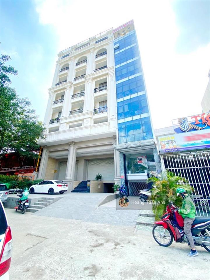 Hàng hiếm! bán tòa chdv mt cao thị chính, q7 dt 8x24m h + 8 tầng, hđt 300tr/tháng, gấp 50 tỷ