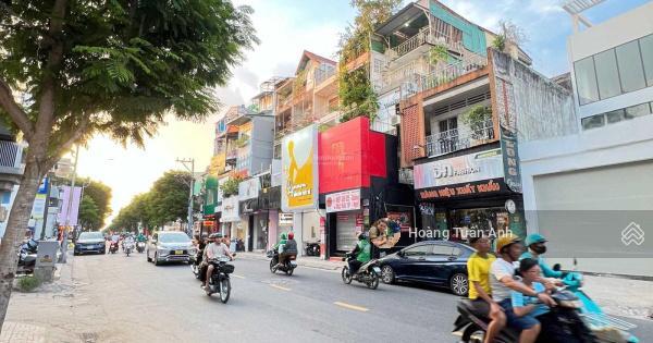 Bán đất mặt tiền nguyễn kiệm, phú nhuận (10 x 40m) ctxd hầm 12 tầng, gía tốt 55 tỷ ~152tr/m2