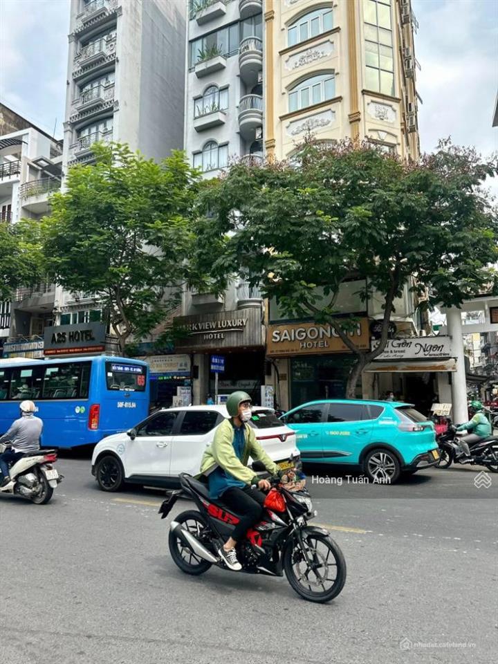 Ngộp bank! bán gấp khách sạn mặt tiền phạm ngũ lão dt 9x22m hầm 11 tầng hđt 400tr/th  giá 102 tỷ