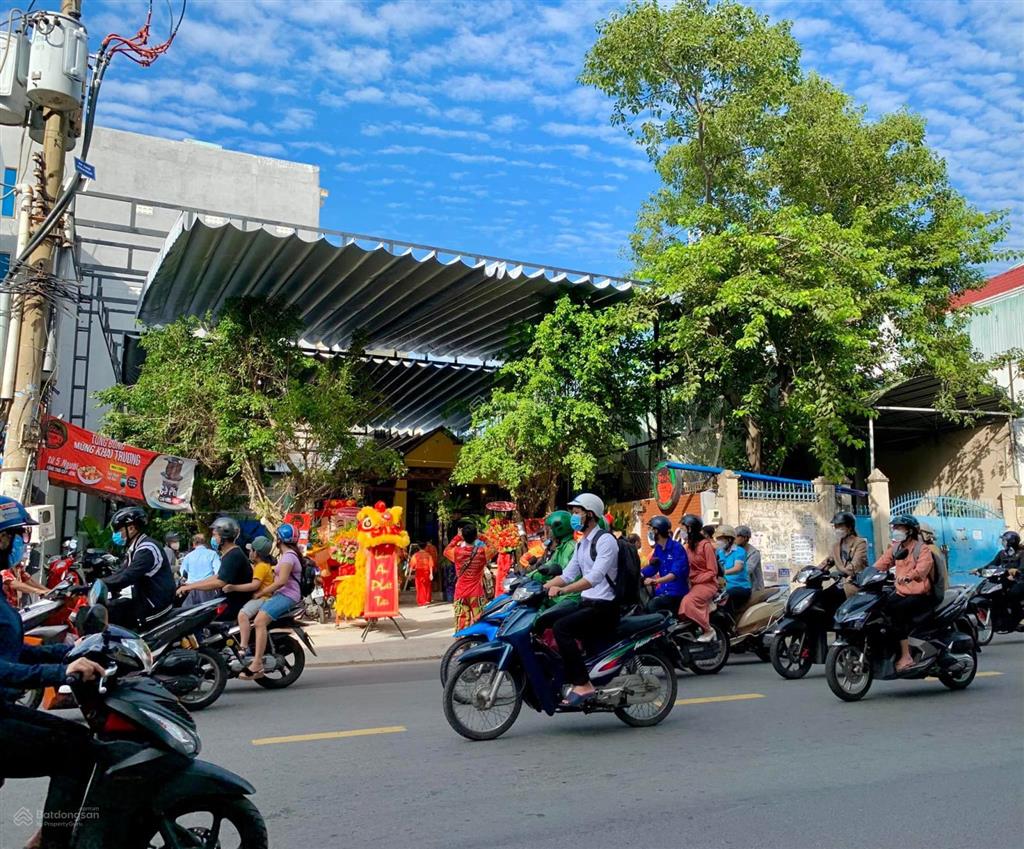 Giá siêu đầu tư! mt bàu cát đôi, tân bình (8 x 27m) cn 180m2, hđt 60tr/tháng, chỉ 30 tỷ tl