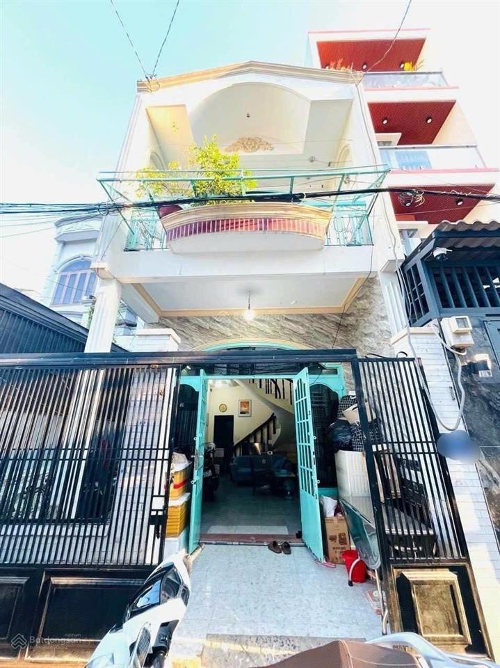 Hẻm thạch lam  dt đẹp 5x16,5m  giáp thoại ngọc hầu  chính chủ chưa qua lái  chủ bán rất gấp