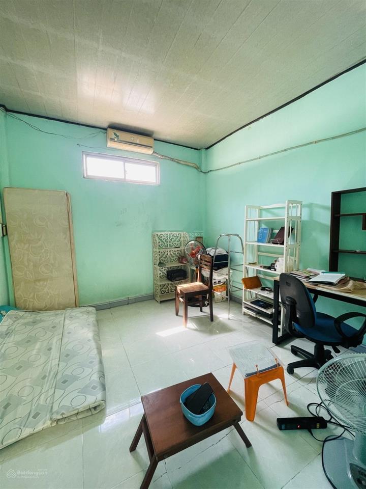 Hẻm thạch lam  dt đẹp 5x16,5m  giáp thoại ngọc hầu  chính chủ chưa qua lái  chủ bán rất gấp