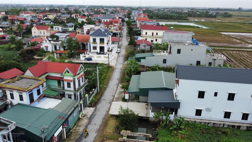 Bán lô đất trục chính đoan xuyên  ứng hoè  ninh giang kinh doanh được