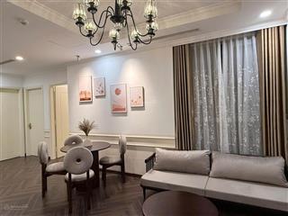 Căn mới chuyển nhượng nhanh căn hộ nhỏ 2 phòng ngủ, chưa nội thất, giá 3.690 tỷ có sổ hồng