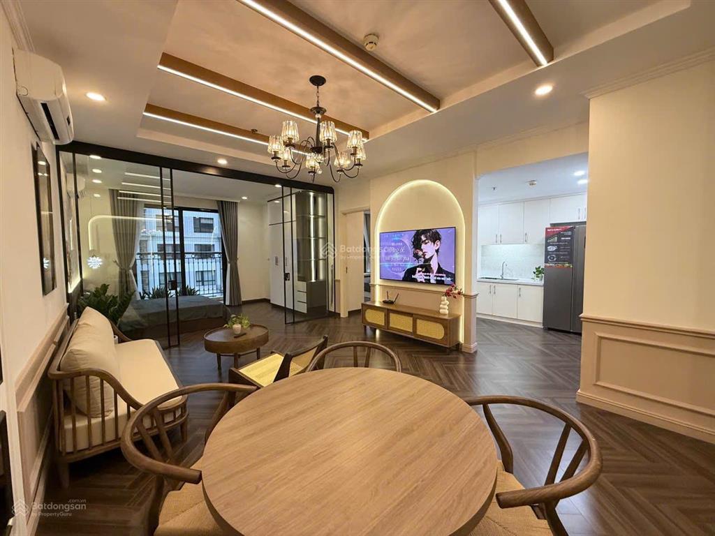Giá cần bán căn hộ 2 phòng ngủ 2 vệ sinh, diện tích 62m2, 4.6 tỷ 897 giải phóng