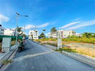 Tôi bán gấp 80m2 đất, gần mặt tiền nguyễn bình, giá 3.85 tỷ, hẻm xe hơi