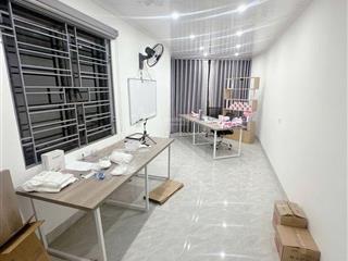 Mặt phố xã đàn vỉa hè rộng kinh doanh đỉnh sdcc