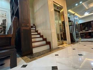 Bán biệt thự sân vườn phường mỹ đình 2 .đường thông, dt,206m x 4 tầng thang máy. mt13m. giá 72,5 tỷ