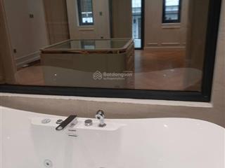 Bán nhà phố tạ quang bửu ngõ thông ôtô. dt 80m2 x 7 tầng thang máy, 2 thoáng, sổ vuông. giá 33,5 tỷ