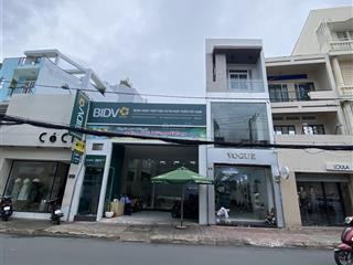 Siêu tốt! mặt tiền nguyễn cửu vân quận bình thạnh (4.4x23,5m) giá 23.8 tỷ ~ 220 triệu/m2